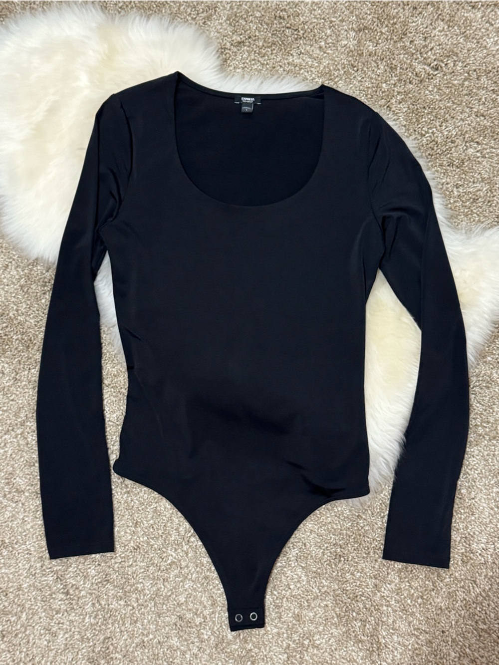 NWOT Express Black Body Contour Long Sleeve Scoop Neck Bodysuit Top Size S